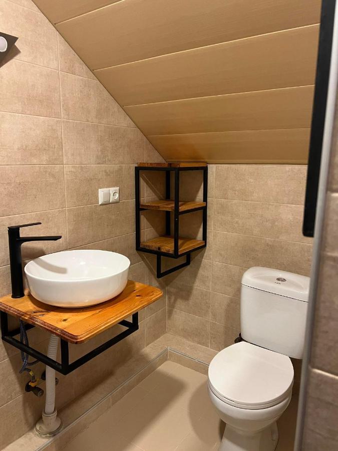 Nino & Irodi'S Guest House Kutaisi Luaran gambar