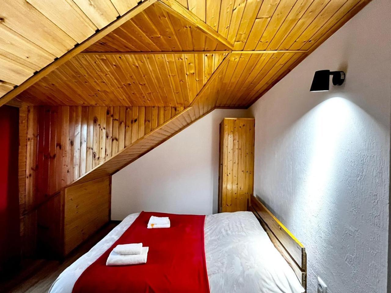 Nino & Irodi'S Guest House Kutaisi Luaran gambar
