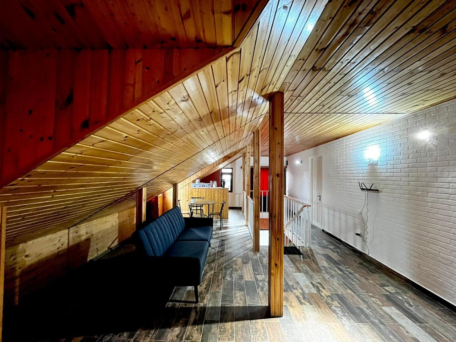 Nino & Irodi'S Guest House Kutaisi Luaran gambar