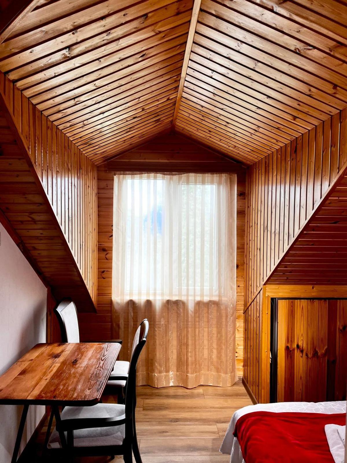 Nino & Irodi'S Guest House Kutaisi Luaran gambar
