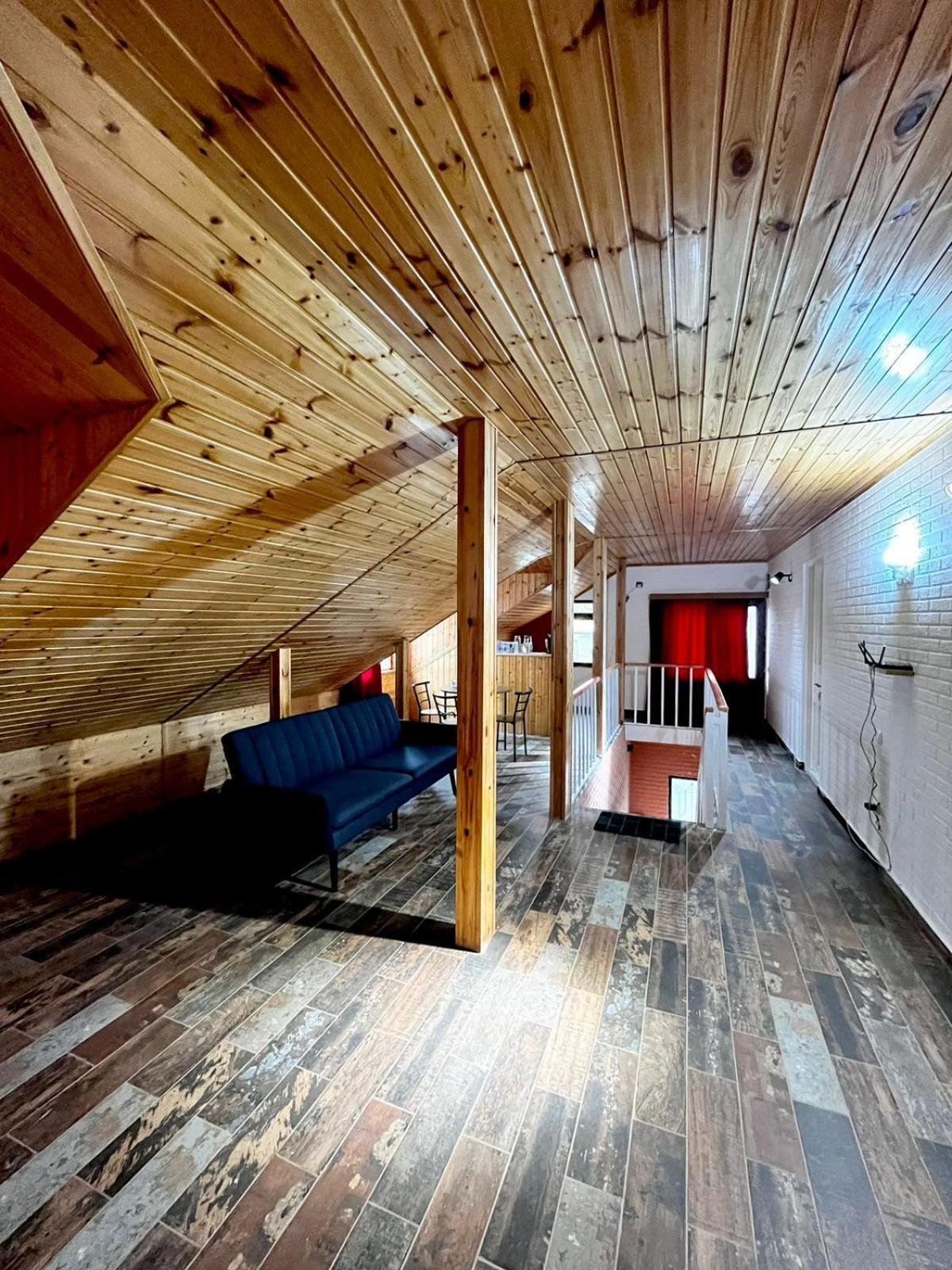 Nino & Irodi'S Guest House Kutaisi Luaran gambar